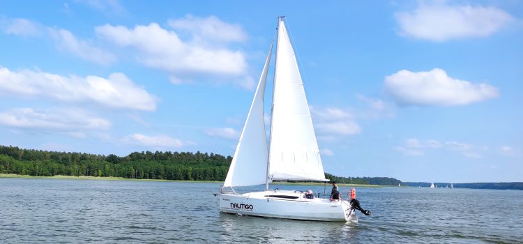 Yacht Charter Masuria 2026 | Nautigo – Charter Base Guzianka